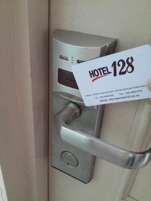 Hotel 128 Kuala Lumpur Zimmer foto